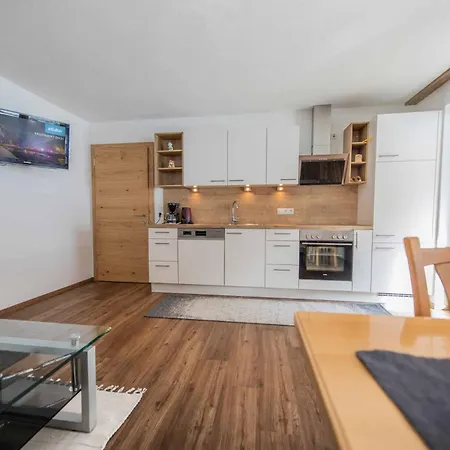 Apartmán K89 *